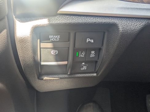 Used 2019 Acura MDX SH-AWD w/ Technology Package image 36