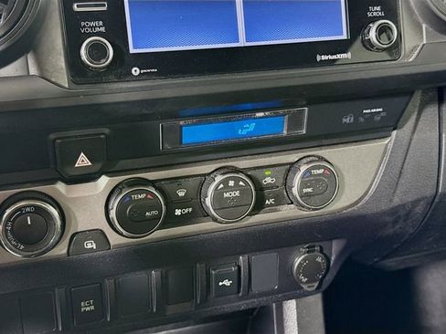 Used 2021 Toyota Tacoma SR AWD/4WD image 17