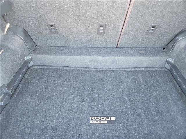 Used 2020 Nissan Rogue Sport S w/ Appearance Package FWD image 6