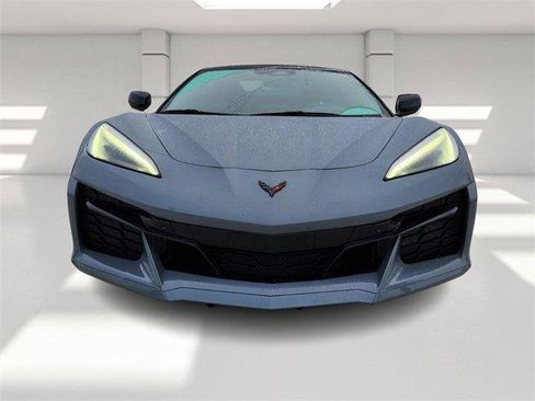 Used 2024 Chevrolet Corvette Z06 w/ Battery Protection Package image 8
