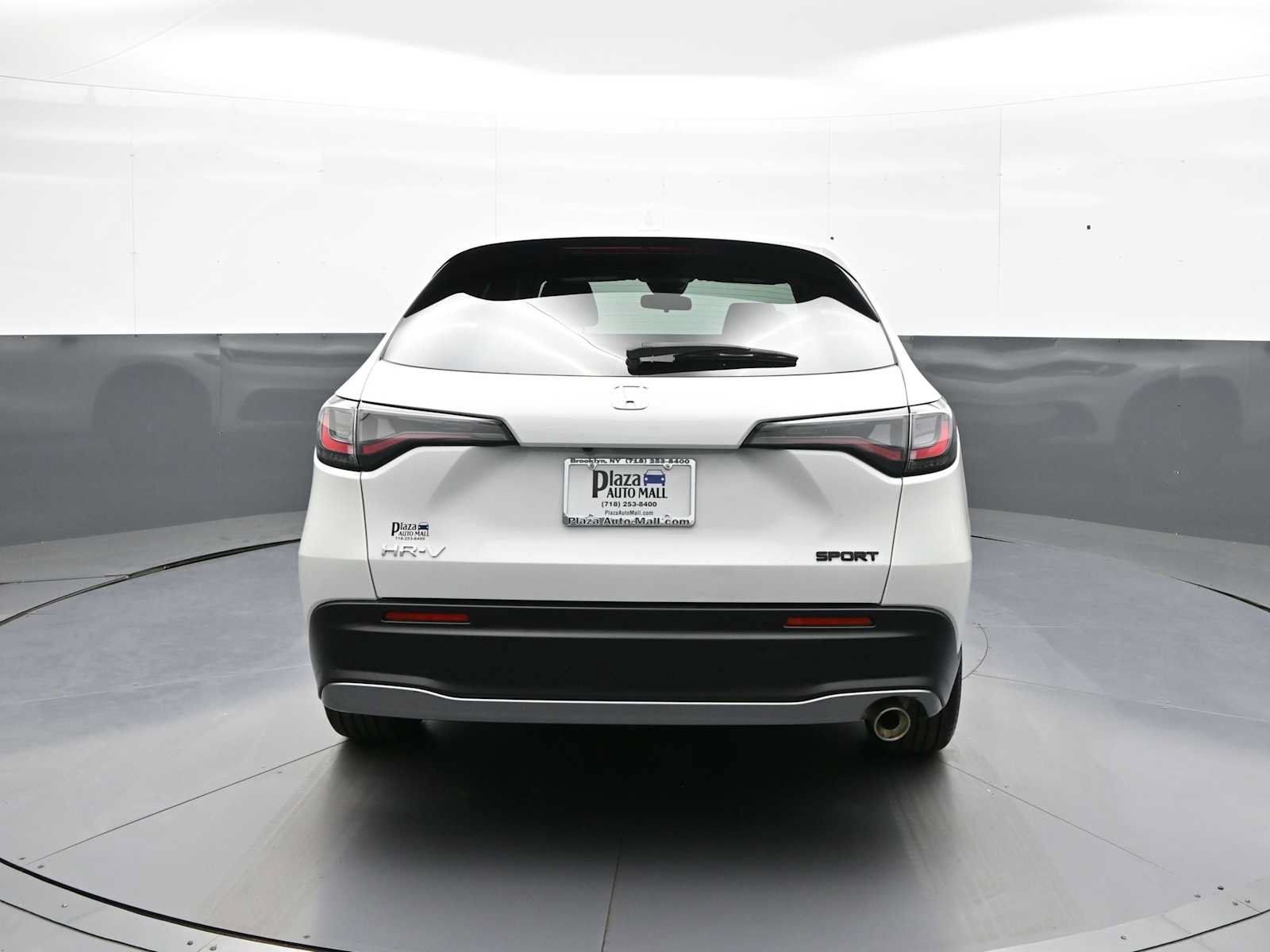 Certified 2025 Honda HR-V Sport image 7