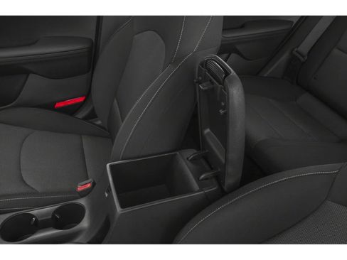 Used 2024 Kia Forte LXS w/ LXS Technology Package FWD image 9