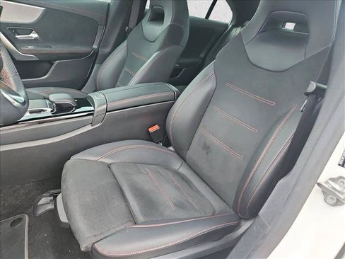 Used 2020 Mercedes-Benz CLA 250 image 12
