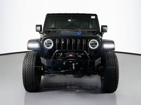 Used 2021 Jeep Wrangler Unlimited Rubicon 4xe w/ Cold Weather Group AWD/4WD image 3