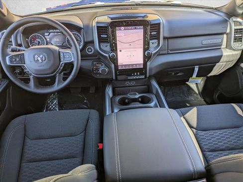 New 2026 RAM 1500 Big Horn AWD/4WD image 9