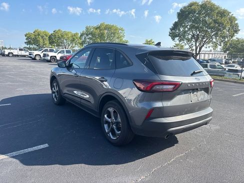 Used 2025 Ford Escape ST-Line Select AWD/4WD image 6