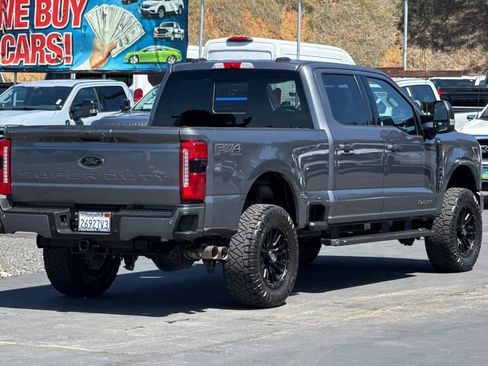 Used 2023 Ford F250 Lariat w/ Lariat Ultimate Package AWD/4WD image 4