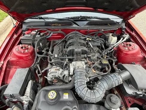 Used 2009 Ford Mustang Premium RWD image 36