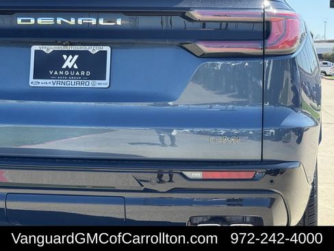 New 2026 GMC Acadia Denali Ultimate w/ LPO, Floor Liner Package image 6