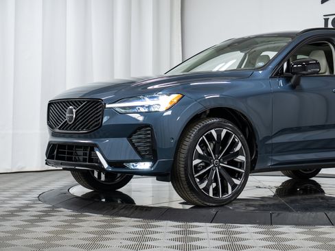 New 2026 Volvo XC60 B5 Ultra w/ Protection Package Premier image 25