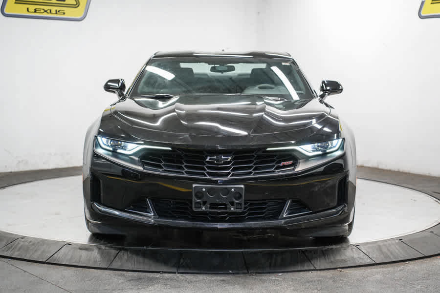Used 2022 Chevrolet Camaro LT w/ RS Package RWD image 9