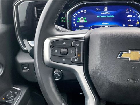Used 2025 Chevrolet Silverado 1500 LT image 12