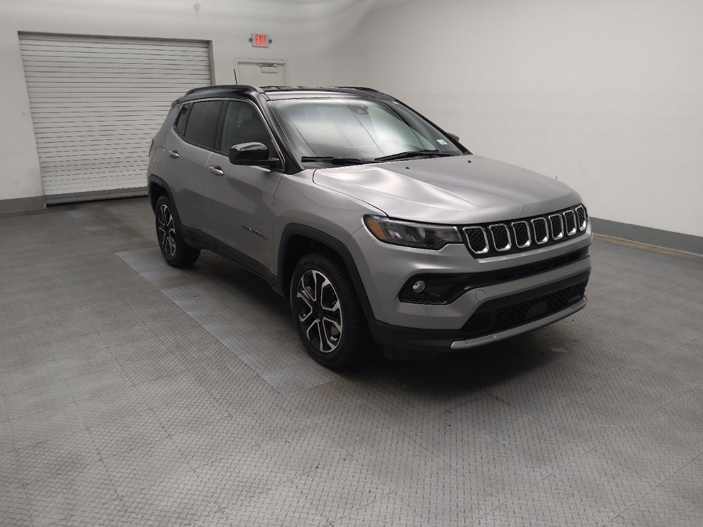 Used 2023 Jeep Compass Limited AWD/4WD image 11