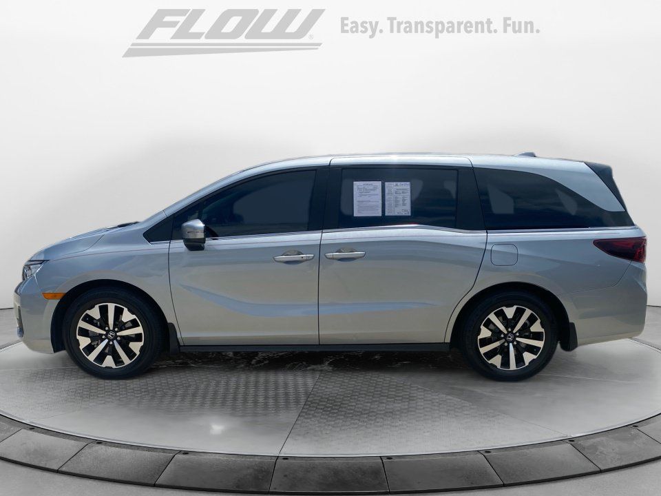 Certified 2026 Honda Odyssey EX-L image 5