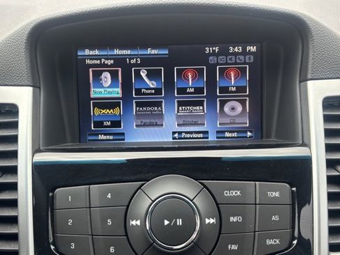 Used 2015 Chevrolet Cruze LT image 26