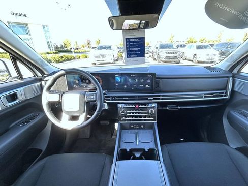 Used 2025 Hyundai Santa Fe SE image 14