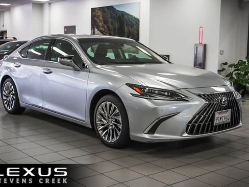 Certified 2025 Lexus ES 300h w/ Luxury Package FWD image 1
