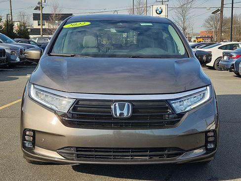 Used 2022 Honda Odyssey Elite image 2