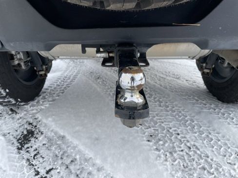 Used 2023 Jeep Wrangler Unlimited Sport image 7