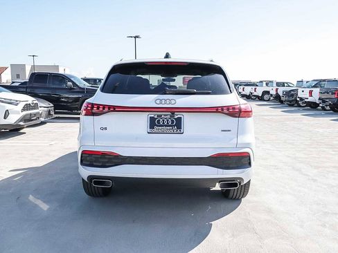 New 2025 Audi Q5 Premium image 8