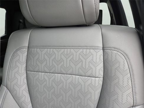 Used 2025 Toyota Tundra SR5 w/ SR5 Premium Package AWD/4WD image 16