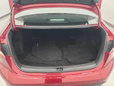 Used 2024 Toyota Corolla LE image 19