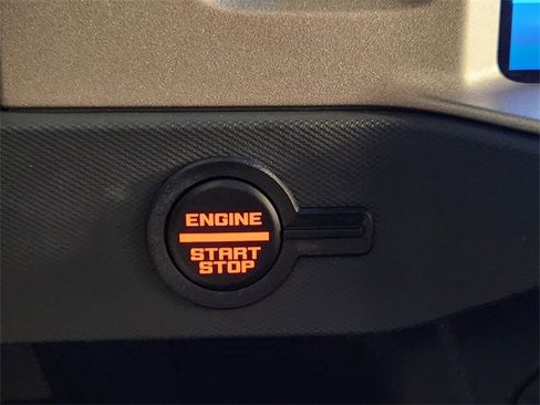 Used 2022 Ford Bronco Raptor image 20