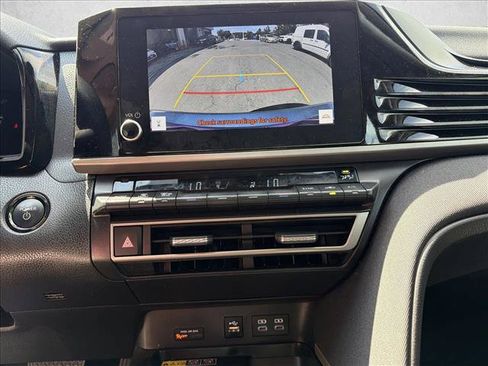 Used 2025 Toyota Camry LE FWD image 20