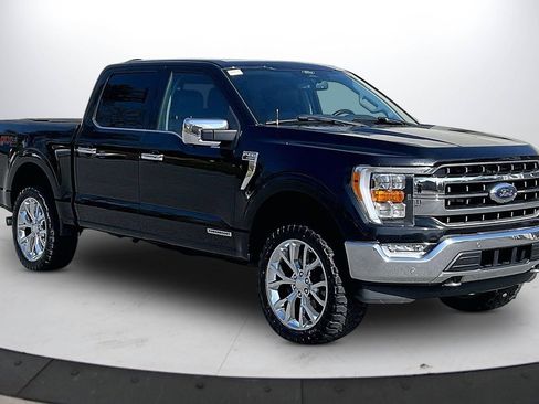 Used 2021 Ford F150 Lariat image 2