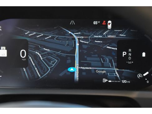 Certified 2026 Volvo XC90 B5 Plus w/ Protection Package Premier image 20