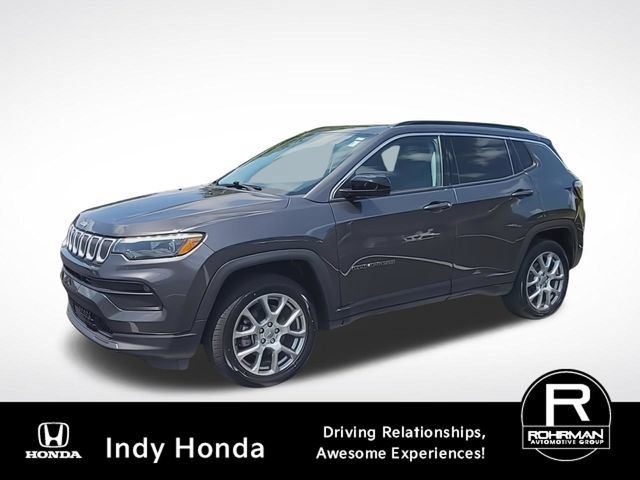 Used 2022 Jeep Compass Latitude w/ Sun and Sound Group AWD/4WD image 5