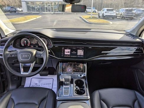 Used 2024 Audi Q7 2.0T Premium Plus image 12