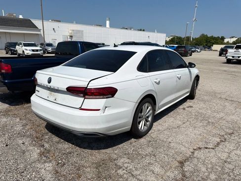 Used 2020 Volkswagen Passat 2.0T S FWD image 3
