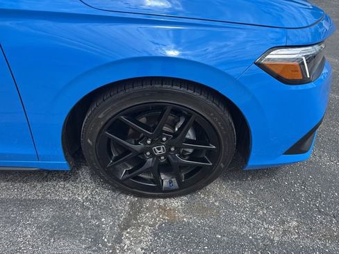 Used 2024 Honda Civic Sport image 26