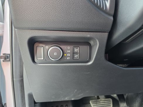 New 2025 Ford Ranger XL image 18