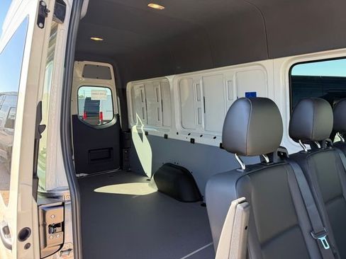 New 2026 Mercedes-Benz Sprinter 2500 image 23