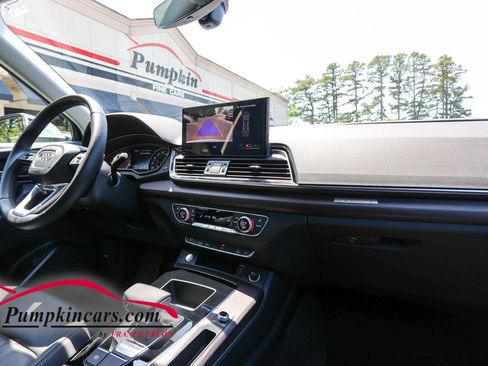 Used 2023 Audi Q5 2.0T Premium w/ Convenience Package AWD/4WD image 35