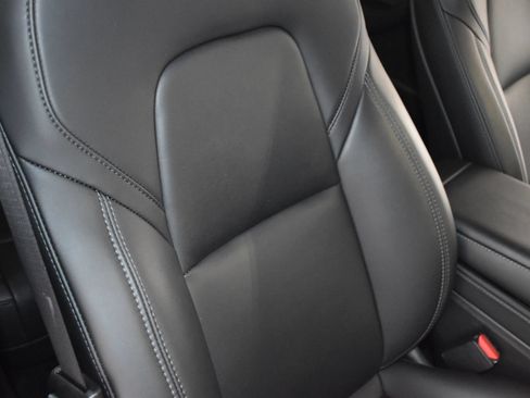 Used 2024 Tesla Model Y Performance AWD/4WD image 23