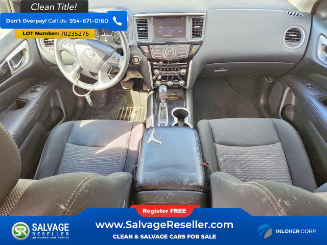 Used 2018 Nissan Pathfinder SV AWD/4WD image 11