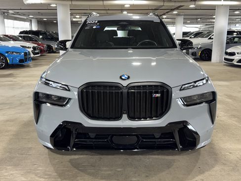 Certified 2024 BMW X7 M60i w/ Executive Package image 3