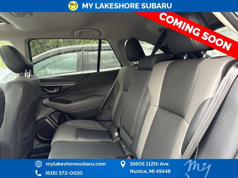 Used 2024 Subaru Outback Onyx Edition XT AWD/4WD image 10