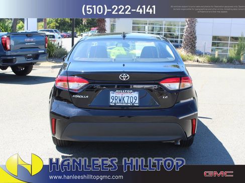 Used 2025 Toyota Corolla LE FWD image 8