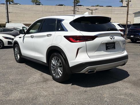 Certified 2023 INFINITI QX50 Pure FWD image 4