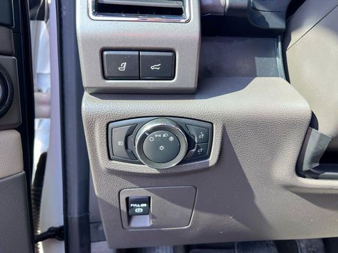 Used 2021 Ford Expedition XLT image 55