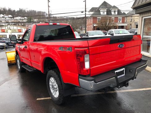 Used 2018 Ford F350 XL image 3