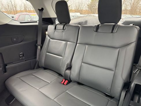 New 2026 Ford Explorer Active w/ Active Comfort Package AWD/4WD image 36