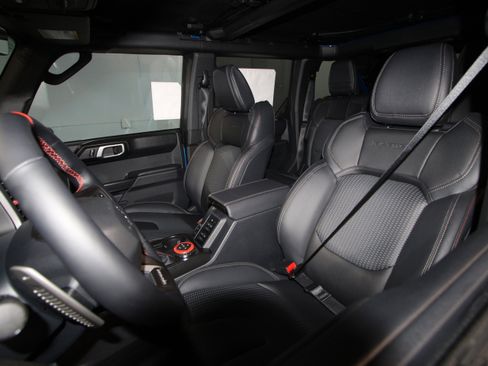 New 2026 Ford Bronco Raptor AWD/4WD image 3