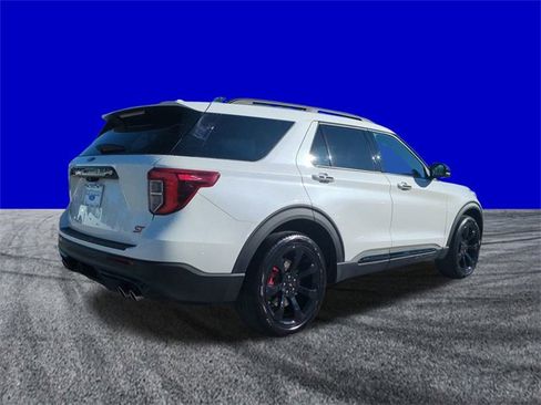 Certified 2023 Ford Explorer ST w/ Equipment Group 401A image 4