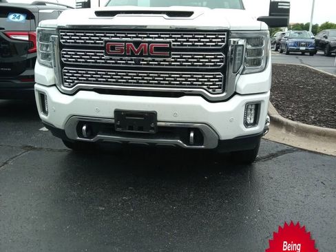 Used 2021 GMC Sierra 3500 Denali w/ Denali Ultimate Package AWD/4WD image 1