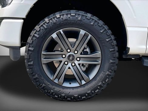 Used 2022 Ford F150 Lariat AWD/4WD image 33
